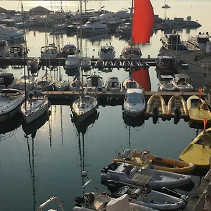  Apartment Hirondelle Port